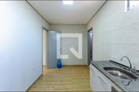 Casa para alugar com 30m², 1 quarto e sem vaga Casa para alugar com 30m², 1 quarto e sem vagaCozinha