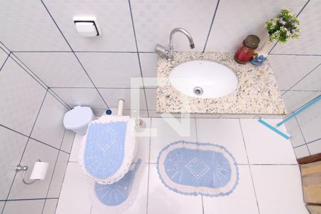 Casa de condomínio à venda com 92m², 2 quartos e 1 vagaBanheiro