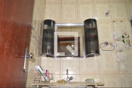 Casa à venda com 420m², 3 quartos e 4 vagasBanheiro Social