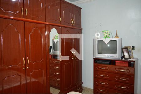 Casa à venda com 420m², 3 quartos e 4 vagasSuíte 2