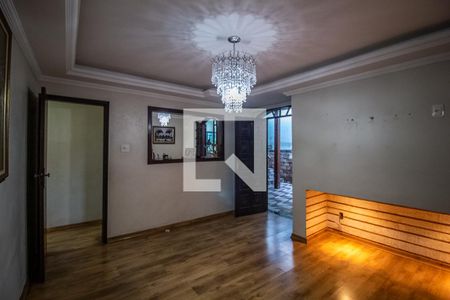 Sala de casa para alugar com 4 quartos, 226m² em Minascaixa, Belo Horizonte
