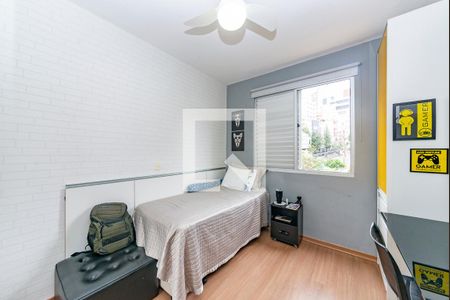 Apartamento à venda com 140m², 4 quartos e 3 vagasQuarto 2