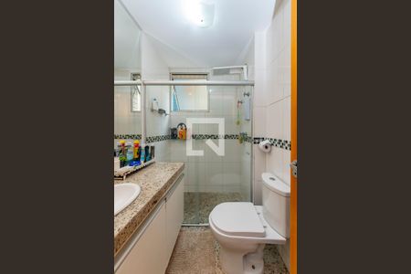 Apartamento à venda com 140m², 4 quartos e 3 vagasBanheiro Social