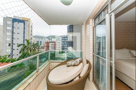 Apartamento à venda com 140m², 4 quartos e 3 vagasVaranda da Suíte