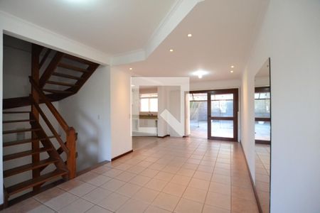 Sala de casa à venda com 3 quartos, 229m² em Jardim Isabel, Porto Alegre
