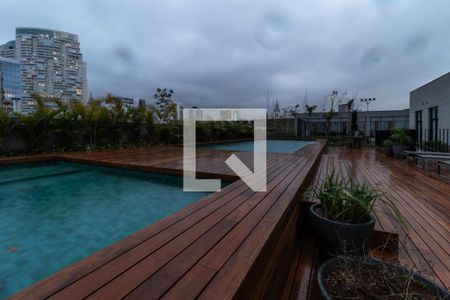Área comum - Piscina de kitnet/studio à venda com 1 quarto, 48m² em Pinheiros, São Paulo
