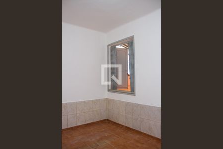 Sala de casa de condomínio para alugar com 2 quartos, 50m² em Piedade, Rio de Janeiro