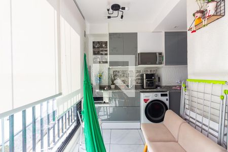 Varanda da Sala de apartamento à venda com 2 quartos, 50m² em Vila Yolanda, Osasco