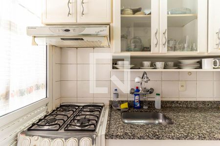 Apartamento à venda com 67m², 3 quartos e 2 vagasCozinha
