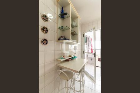 Apartamento à venda com 67m², 3 quartos e 2 vagasCozinha