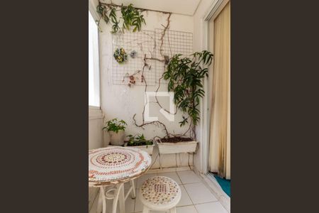 Apartamento à venda com 67m², 3 quartos e 2 vagasSala 1 - Varanda