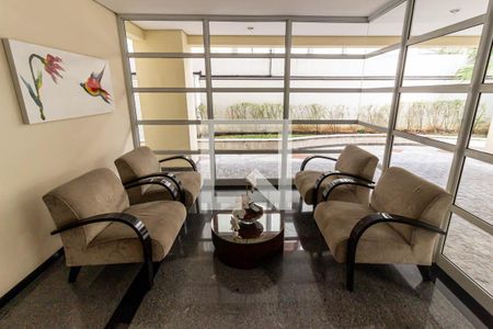 Apartamento à venda com 67m², 3 quartos e 2 vagasÁrea Comum - Hall de Entrada