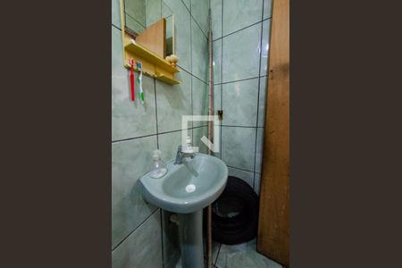 Banheiro de casa à venda com 2 quartos, 102m² em Alto Caiçaras, Belo Horizonte