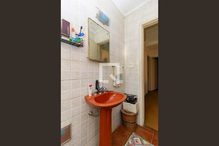 Casa à venda com 120m², 3 quartos e 4 vagasBanheiro 1