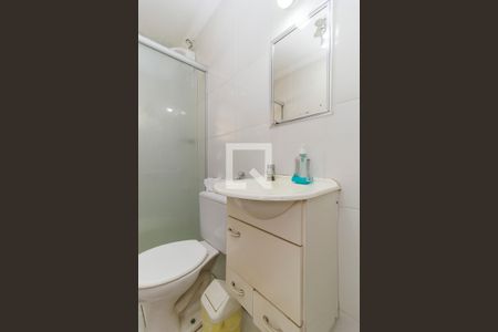 Casa à venda com 120m², 3 quartos e 4 vagasEdícula 1 - Banheiro