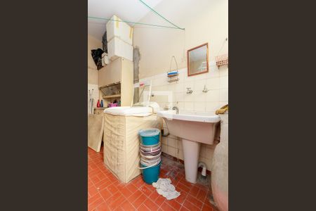 Casa à venda com 120m², 3 quartos e 4 vagasÁrea de Serviço