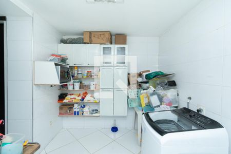 Casa à venda com 360m², 3 quartos e 3 vagas Casa à venda com 360m², 3 quartos e 3 vagasÁrea de Serviço