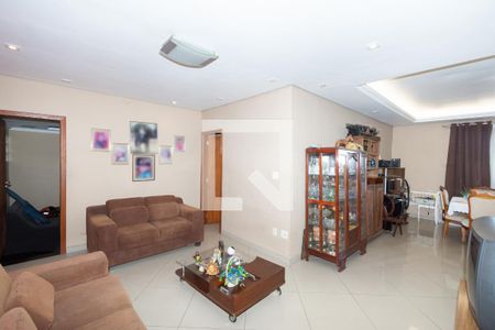 Sala de TV de casa à venda com 3 quartos, 360m² em Riacho das Pedras, Contagem