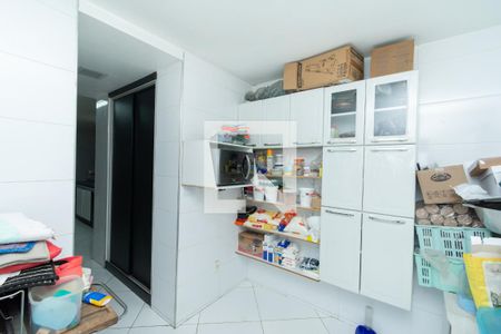 Casa à venda com 360m², 3 quartos e 3 vagas Casa à venda com 360m², 3 quartos e 3 vagasÁrea de Serviço