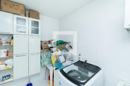 Casa à venda com 360m², 3 quartos e 3 vagas Casa à venda com 360m², 3 quartos e 3 vagasÁrea de Serviço