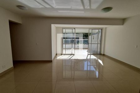 Sala de apartamento para alugar com 3 quartos, 181m² em Buritis, Belo Horizonte