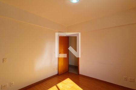 Quarto 1 - Suíte  de apartamento para alugar com 3 quartos, 181m² em Buritis, Belo Horizonte