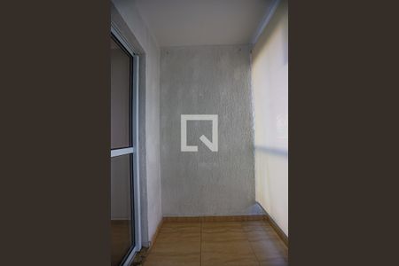 Sala - varanda de apartamento para alugar com 2 quartos, 49m² em Jardim Santa Izabel, Cotia