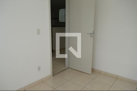 Quarto 1 de apartamento à venda com 2 quartos, 47m² em Cabral, Contagem