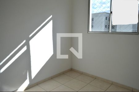Quarto 2 de apartamento à venda com 2 quartos, 47m² em Cabral, Contagem