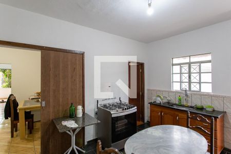 Casa para alugar com 500m², 6 quartos e 3 vagasCozinha