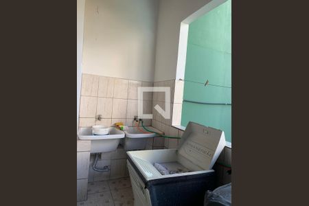 Casa para alugar com 492m², 3 quartos e 5 vagasLavanderia