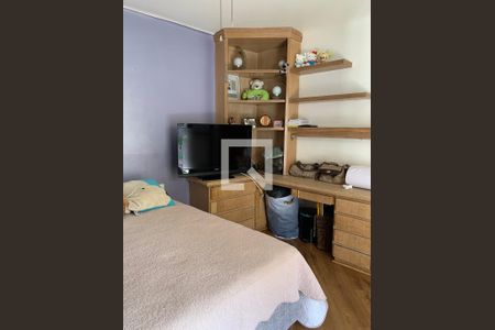 Casa para alugar com 492m², 3 quartos e 5 vagasQuarto 2