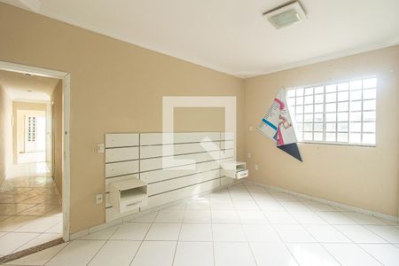 Quarto 1 de casa para alugar com 2 quartos, 75m² em Campo Grande, Rio de Janeiro