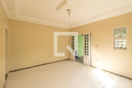 Sala de casa para alugar com 2 quartos, 75m² em Campo Grande, Rio de Janeiro
