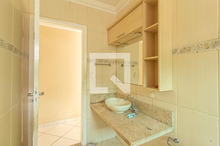 Casa para alugar com 75m², 2 quartos e 1 vaga Casa para alugar com 75m², 2 quartos e 1 vagaBanheiro