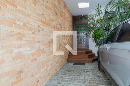 Casa à venda com 343m², 5 quartos e 4 vagasGaragem