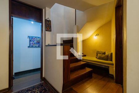 Casa à venda com 343m², 5 quartos e 4 vagasSala