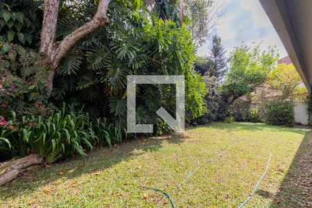 Casa à venda com 343m², 5 quartos e 4 vagasÁrea externa