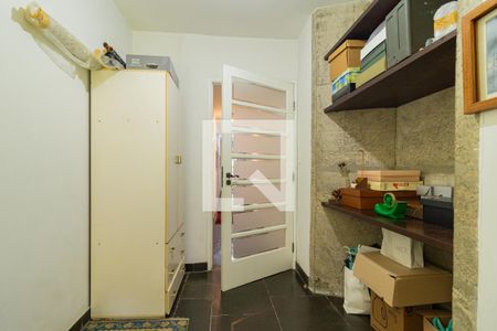 Casa à venda com 343m², 5 quartos e 4 vagasQuarto 4