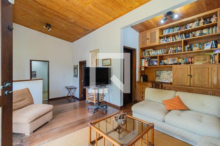 Casa à venda com 343m², 5 quartos e 4 vagasSala de TV