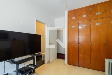 Casa à venda com 343m², 5 quartos e 4 vagasSuíte 3