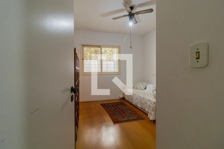 Casa à venda com 343m², 5 quartos e 4 vagasSuíte 2