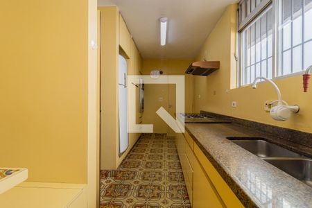 Casa à venda com 343m², 5 quartos e 4 vagasCozinha