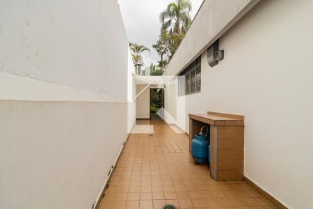 Casa à venda com 343m², 5 quartos e 4 vagasÁrea externa