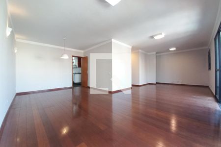 Sala de apartamento à venda com 5 quartos, 259m² em Cambuí, Campinas
