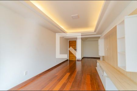 Apartamento para alugar com 133m², 3 quartos e 2 vagas Apartamento para alugar com 133m², 3 quartos e 2 vagasSala