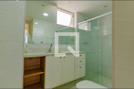 Apartamento para alugar com 133m², 3 quartos e 2 vagas Apartamento para alugar com 133m², 3 quartos e 2 vagasBanheiro da Suíte