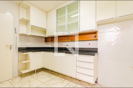 Cozinha de apartamento para alugar com 3 quartos, 133m² em Itaigara, Salvador