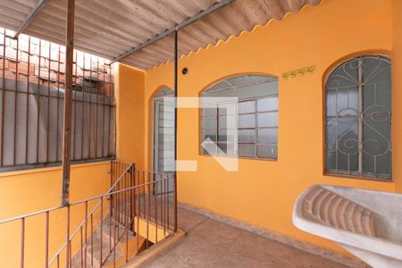Área de Serviço de casa para alugar com 1 quarto, 40m² em Parque Paineiras, São Paulo