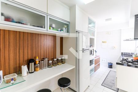 Cozinha de apartamento para alugar com 3 quartos, 135m² em Santo Amaro, São Paulo